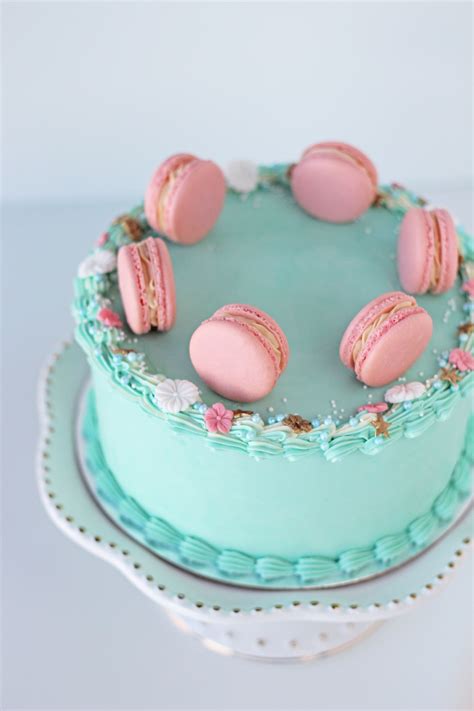 Macaron cake. You want the macaron to be a bright, bold pink. 2. Combine the granulated sugar with 75 ml (2½ fl oz) water in a small saucepan. Bring to a boil over high heat, stirring to help dissolve the sugar. Attach a sugar thermometer to the pan and cook until the syrup reaches 118°C (244°F), 3 to 5 minutes. 3. 