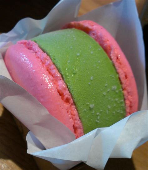 Macaron ice cream. Cut the 3″ oval shape into each 1.5″ thick round of ice cream. Transfer the ice cream ovals on top of the center of the bottom macaron shell. Top ice cream with the football decorated macaron shell then transfer to the fridge immediately to freeze. Repeat these steps until all of the macaron ice cream sandwiches are filled. 