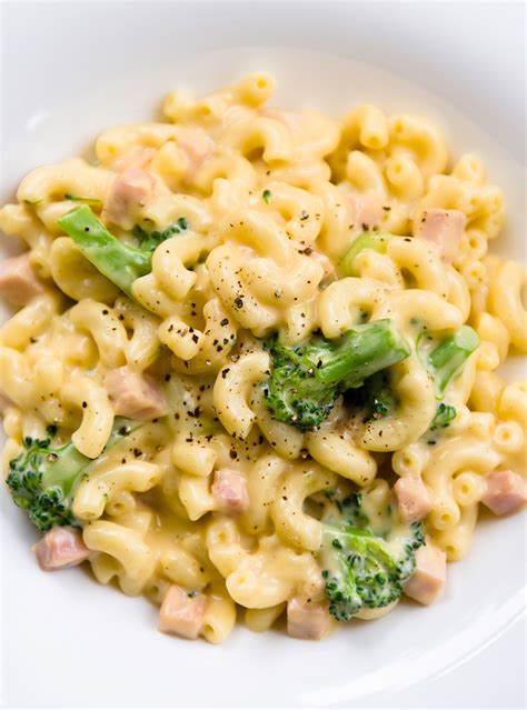 Macaronis au fromage et au brocoli RICARDO