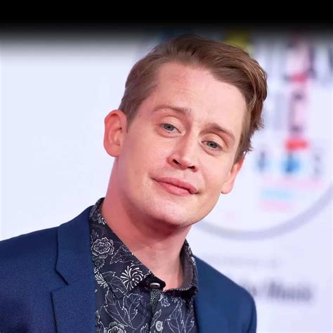 In 1994 Macaulay Culkin had a salary of $8 million, when he played in Richie Rich. It seems like all that money meant nothing but destruction, Culkin taking .... 