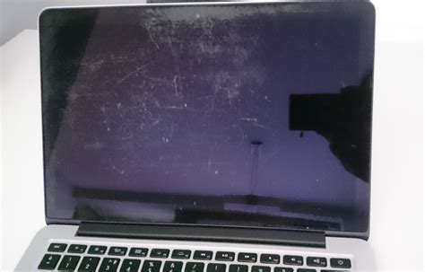 Macbook pro karıncalı ekran