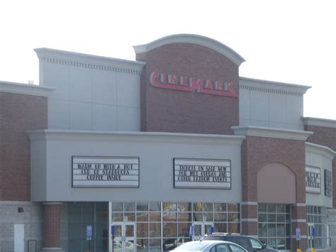 Cinemark Has Event Venues For Every Occasion. Bring your event to the big screen at Cinemark. Celebrate the occasion with your own private event space. Perfect for company meetings, events and presentations, church groups, e-Games tournaments, and celebrations of all sorts, private screenings make great venues for parties. 