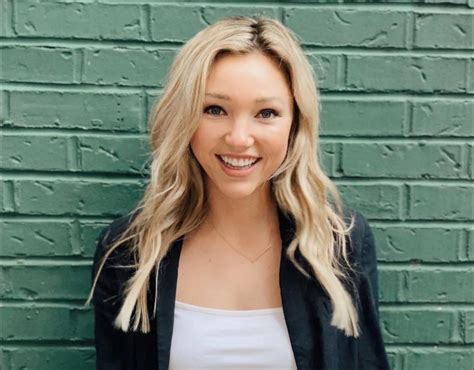 Macie Banks: Nick Name: Macie Banks: Profession: Co-Host of The Storme Warren Show of SiriusXM: Age: 32 Years: Height: In feet: 5’6” Weight: In Kilograms: 60 kg: …. 