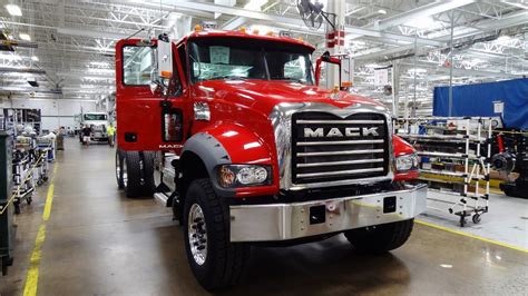Mack trucks macungie jobs. The first highway truck assembled at Mack Trucks’ Lehigh Valley Operations manufacturing facility located in Lower Macungie Township, Pennsylvania, rolled off the production line 40 years ago. A Mack F711ST model was completed Nov. 19, 1975, and today all Mack trucks built for North America and export are assembled at … 