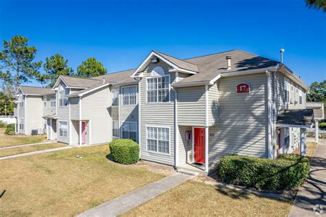 Macon ga apartments. Landings at North Ingle. 3300 N Ingle Pl, Macon, GA 31210. Videos. $799 - 1,275. 1-3 Beds. Discounts. Dog & Cat Friendly Fitness Center Pool Walk-In Closets Clubhouse High-Speed Internet Stainless Steel Appliances Laundry Facilities. (478) 796-9423. 