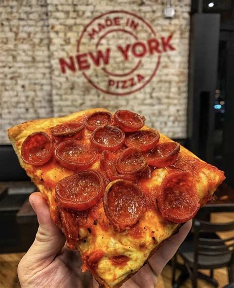 Made in new york pizza. The result is a flour that’s high in protein and too elastic for the dough, not adequate for pizza making. In Italy, with a warmer climate, wheat grows for eight to nine months without breaks, and the flour is much softer. Secondly, to increase productivity, they destroy the wheat proteins and replace them with additives in American flour. 