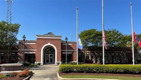 Madison city courthouse. , Monday - Friday.  Search Madison Municipal Court ...