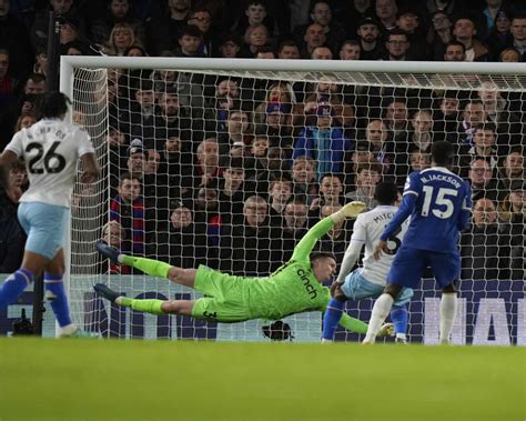 Madueke’s late penalty hands Chelsea 2-1 win over Crystal Palace for a rare home victory