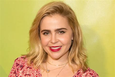 Mae Whitman tunes up for Hulu’s musical rom com ‘Up Here’
