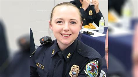 Maegan hill cop. Tennessee sex cop Maegan Hall admits she ‘got stupid, desperate’ with randy male officers amid divorce. u/TheLastABGSlayer. ADMIN MOD ... 