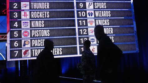 Magic drop season finale to Heat, wind up with 6th-best draft lottery odds