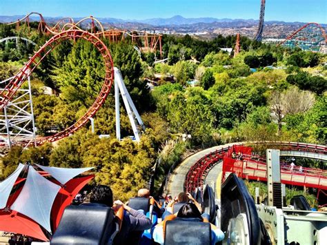 Magic mountain santa clarita. Let me qualify this by saying that I have a season pass and am able to go on off hours. I LOVE rollercoasters. This place has an amazing selection of incredible rides, if you like 
