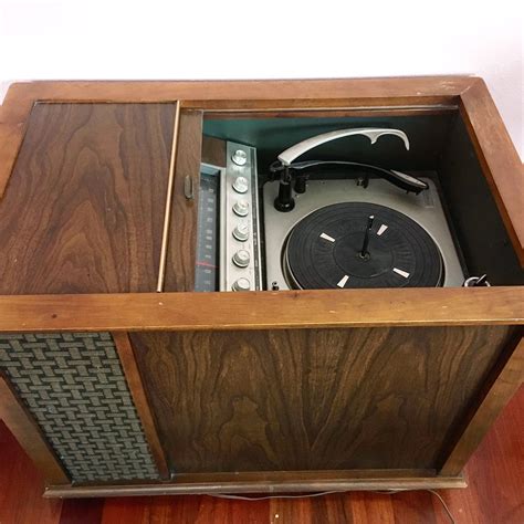 Magnavox record player cabinet models. Antique Magnavox record music player turntable turn table stereo wood cabinet Faux front doors , easy open soft close lid open back Vintage (544) $ 499.00 
