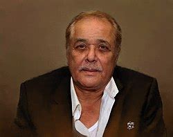 Mahmoud Abdel Aziz - Wikipedia