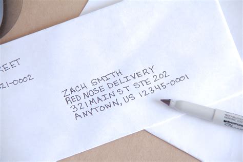 Mailing a letter. Change of Address - The Basics - USPS 