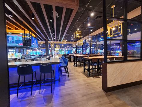 Job Description: At Main Event, our Servers serve up great food, drinks and FUN for all Guests! As a Server, you are rel... See this and similar jobs on Glassdoor. 