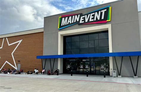 Main event tomball. Tomball’s new Main Event Center will be launching a unique scavenger hunt on Monday, April 11, 2022, asking community members to help find 10 “lost” bowling pins ahead of its grand opening. 