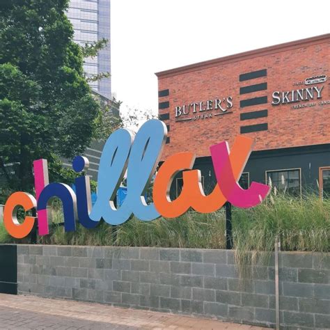 Main ke Chillax Jakarta, Spot Hangout Baru di Sudirman - Nibble