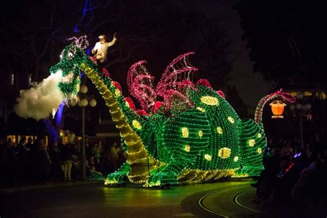 Main street dragon. In 1978, Walt Disney entertainment produced the Orange Bowl football halftime show. This "Spectacular of Lights" featured several floats from the Main Stree... 