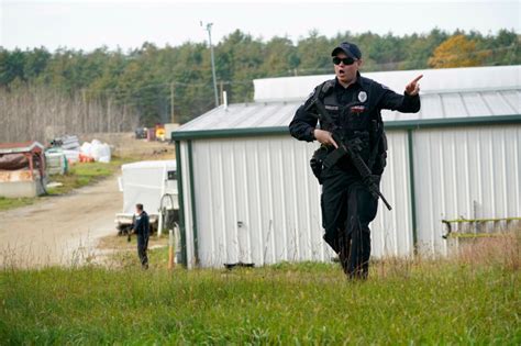 Maine shelter-in-place order lifted after 48 hours, but suspect still at large