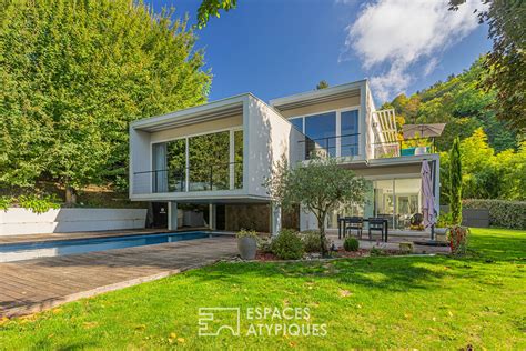 Maisons d'architecte &agrave; vendre &agrave; Lentillac-Saint-Blaise ...