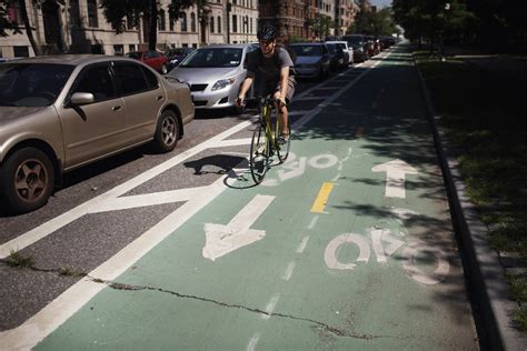 Major Back Bay streets to be reduced to one lane amid bike lane controversy