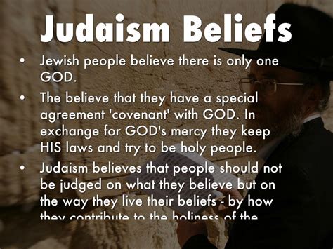 Major beliefs of judaism. Describe the major beliefs of Judaism. Explain how Judaism impacts the lives of Jewish people. 