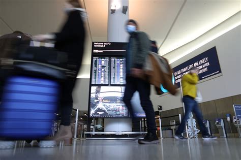 Major delays at SFO amid blistering winds, temporary FAA ground stop order