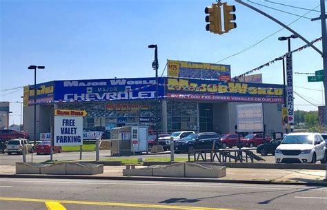 Major world northern boulevard. Major World, located at 43-40 Northern Blvd., is replacing its existing showroom (pictured). The company is constructing a new building on an adjoining lot. … 