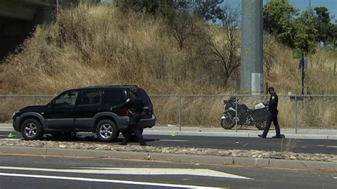 Major-injury crash closes Santa Clara intersection