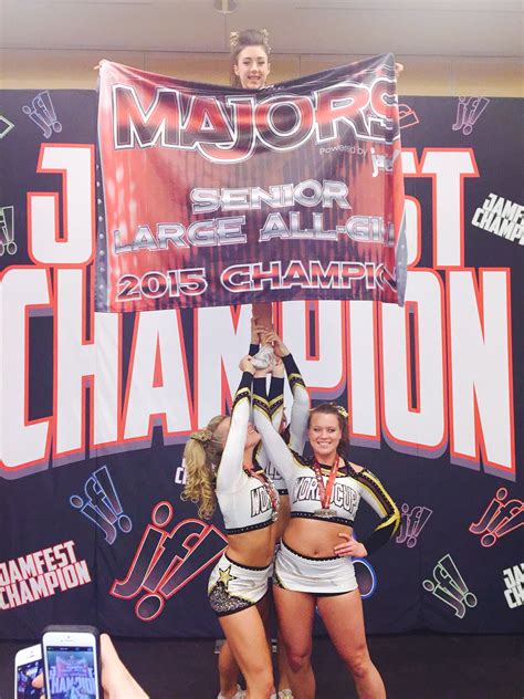 The Majors is an exclusive cheerleading competition where only the “b
