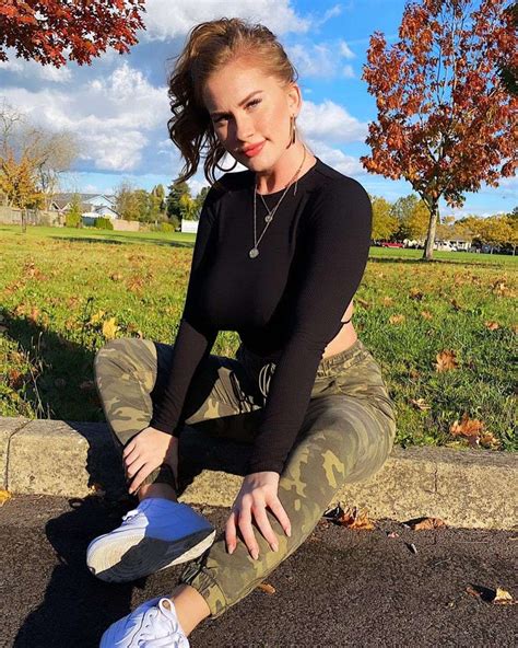 Makayla.Halstead Leaks [CLIP] 🔥 37 Pics