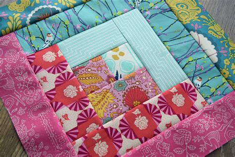 Make This Log Cabin Quilt Block Tutorial