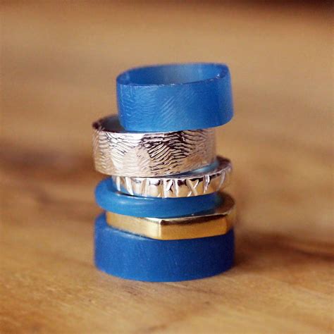 Make your own ring. 7. Making a Signet Ring in 18K Gold. If you’re brave, you can just take your gold and jump straight into using it for making a ring, which is exactly what this audacious YouTuber does. Of course, if he … 