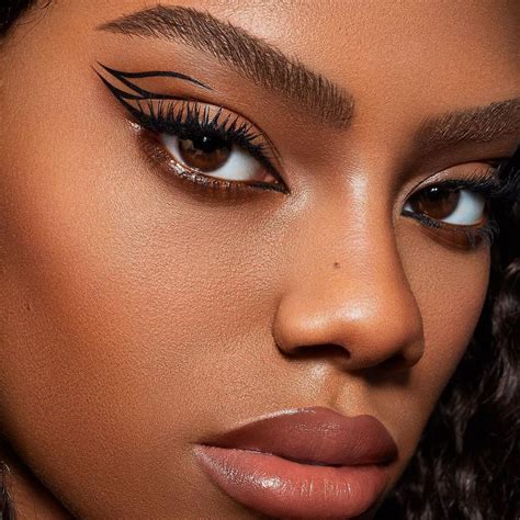 Makeup for dark skin. As you get older, you want to adapt your makeup routine. Skin changes happen as people age, so the techniques you used in your 20s, 30s, or 40s aren’t necessarily ideal once you re... 