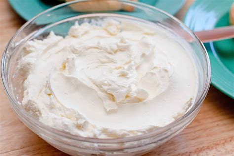 Making cream cheese. Preheat the oven to 350°F. Lightly oil an 8-by-10-inch baking pan and line the bottom with parchment paper. Mix the cake dough and press into the pan. Stir together the flour, granulated sugar, baking powder, and salt in the bowl of a stand mixer fitted with the paddle attachment. 