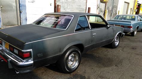 A perfect example is this 1976 Chevrolet Malibu Classic. It presents superbly and has 31,000 genuine miles on the clock. It would suit a first-time buyer and is ready to head to a new home. Located in Chesapeake, Virginia, you will find the Malibu listed for sale here on Craigslist. The owner has set the sale price at a very affordable $7,950.. 