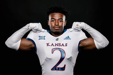 Jun 22, 2019 · Malik Johnson - 3 Star Athlete for Kansas on JayhawkSlant . 