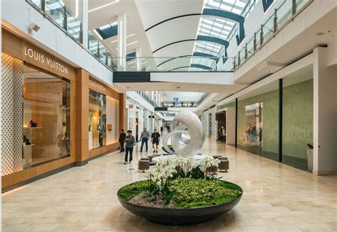 Mall garden state. Dec 12, 2017 · Now, at 2.1 million square feet, it is dwarfed by a number of centers around the world, including the Mall of America in Minnesota, that are twice that size. Westfield bought Garden State Plaza as ... 