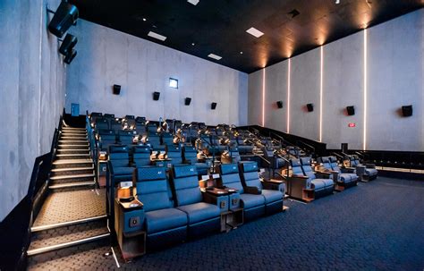 Mall of america movie theater. Find movie tickets and showtimes for the B&B Theatres Bloomington 13 at Mall of America location. Earn double rewards when you purchase a ticket with Fandango today. 