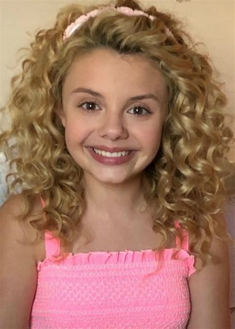 Mallory james mahoney facebook. Mallory James Mahoney is stepping behind the camera on Bunk’d!. The 18-year-old actress took on another role while filming one of the final episodes of the Disney Channel series. “In My ... 