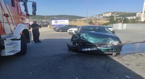 Maltepe Dragos sahilindeki trafik kazasında 2 kişi yaralandı