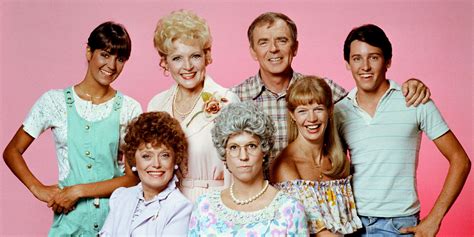 Mamas family tv show. The Mama Who Came to Dinner. Thu, Dec 22, 1983 30 mins. A back spasm floors Mama just before Vint and Naomi's guests arrive for a fancy dinner that Mama cooked but isn't invited to. Ken Berry ... 