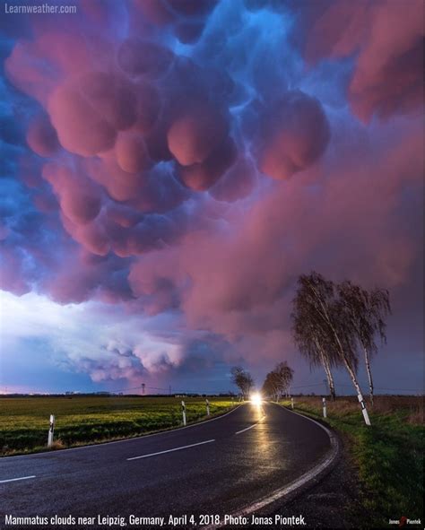 Mammatus Clouds – What Are They & How Do They Form - Tim