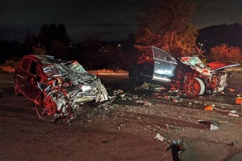 Man Killed in Two-Car Crash on Auburn Boulevard [Sacramento, CA]