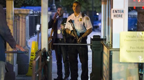 Man Who Jumped Fence, Entered White House Had A Knife