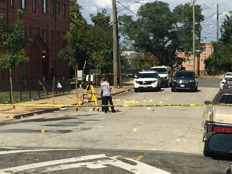 Man accidentally killed by dump truck in Southeast DC, police say