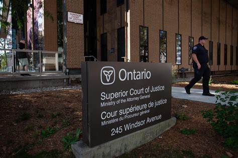 Man accused in London, Ont., attack has mental health issues: expert