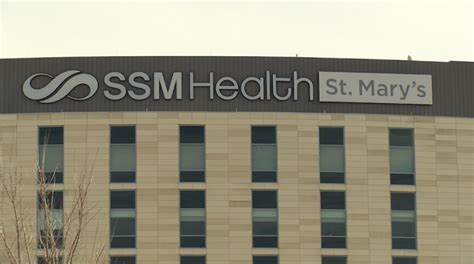 Man accused of fighting police officer inside ER at SSM Health St. Mary's Hospital