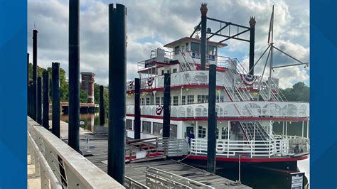 Man accuses riverboat co-captain of assault during Alabama riverfront brawl